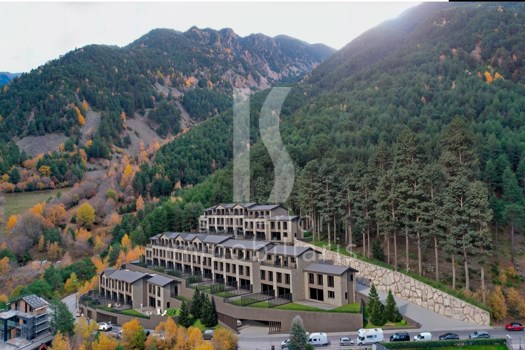 Casa en venta de 3 habitaciones en Andorra la Vella con terraza