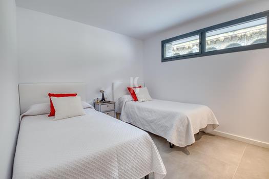 Casa en venta de 9 habitaciones en Anyós (La Massana)