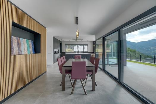 Casa en venta de 9 habitaciones en Anyós (La Massana)