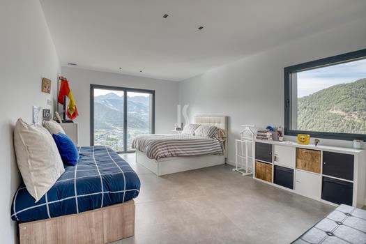 Casa en venta de 9 habitaciones en Anyós (La Massana)