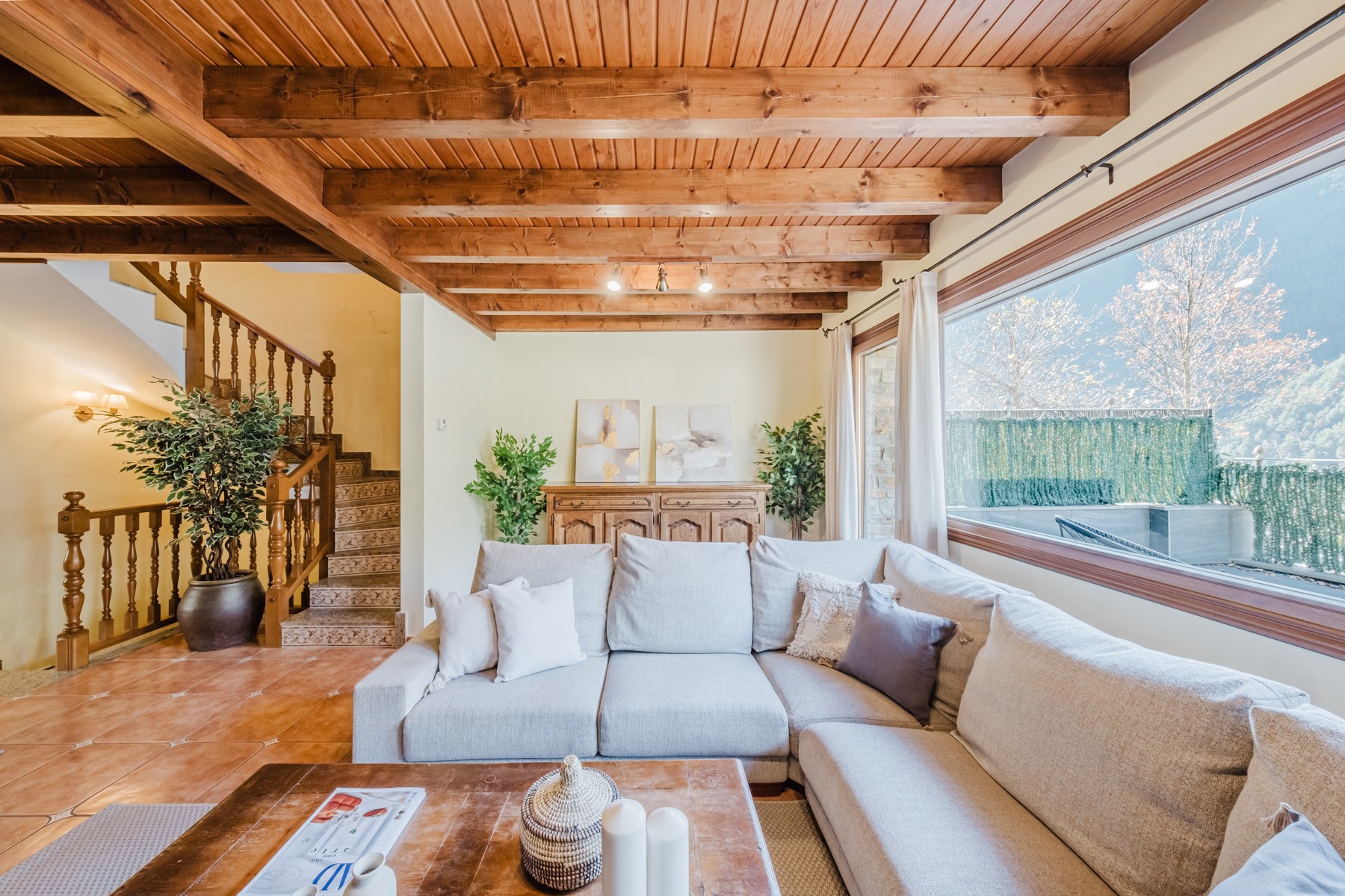 Casa en venta de 3 habitaciones en Arinsal (La Massana) con terraza