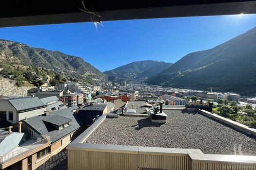 Ático en alquiler de 2 habitaciones en Andorra la Vella