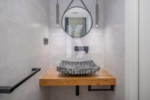 Apartament en venda de 4 habitacions a Escaldes-Engordany amb terrassa i parking