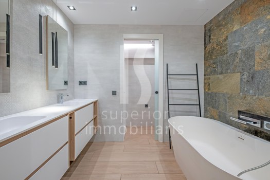 Apartament en venda de 4 habitacions a Escaldes-Engordany amb terrassa i parking