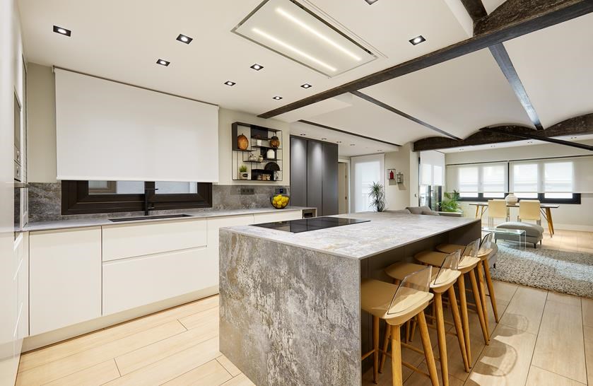 Piso en venta de 4 habitaciones en Escaldes-Engordany con terraza y parking