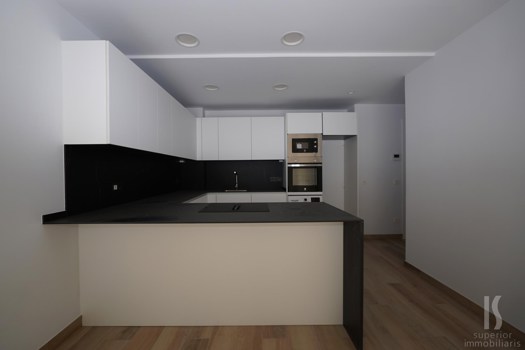 Apartament en lloguer de 3 habitacions a Andorra la Vella amb terrassa