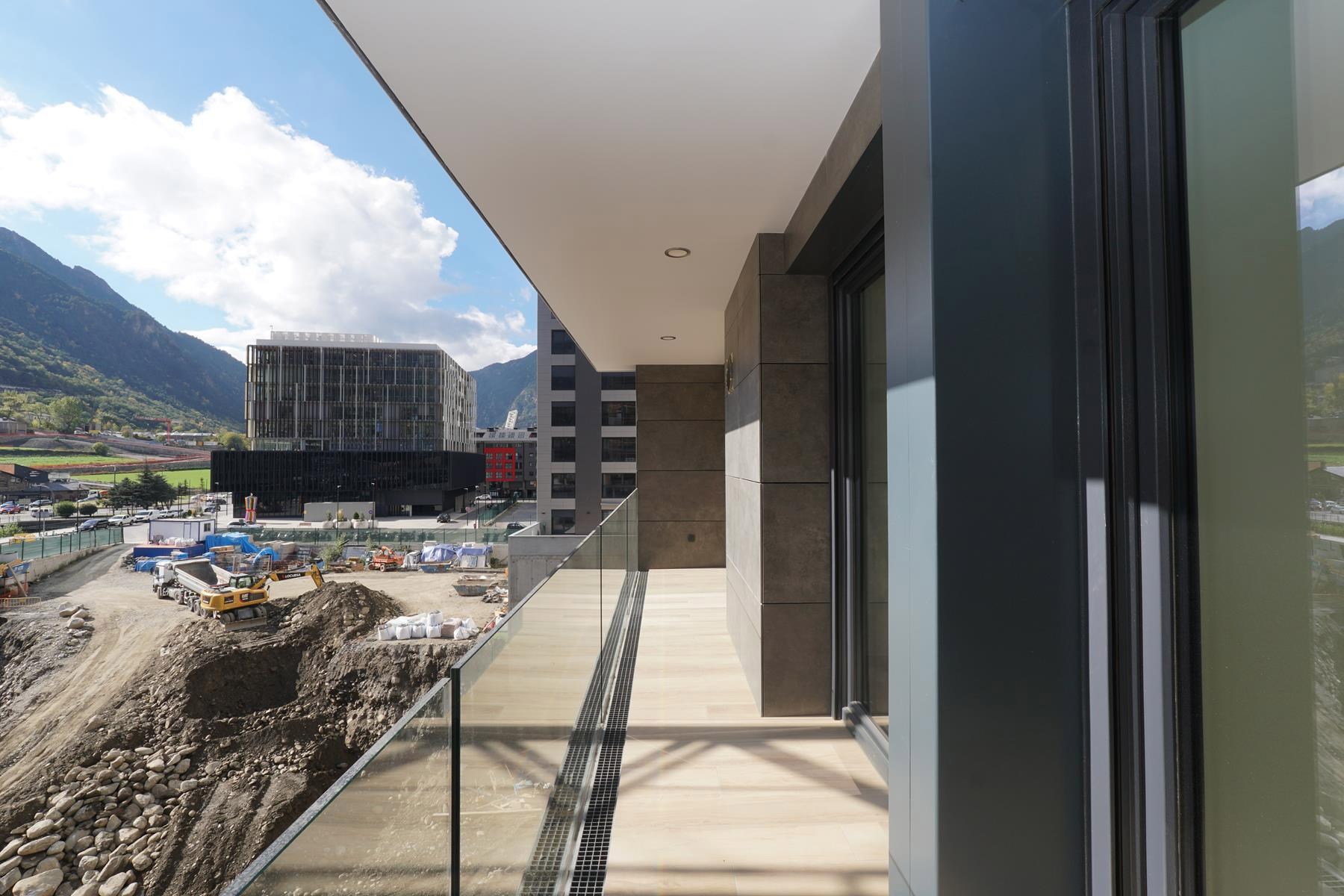 Apartment for rent with 3 bedrooms in Andorra la Vella with terrace