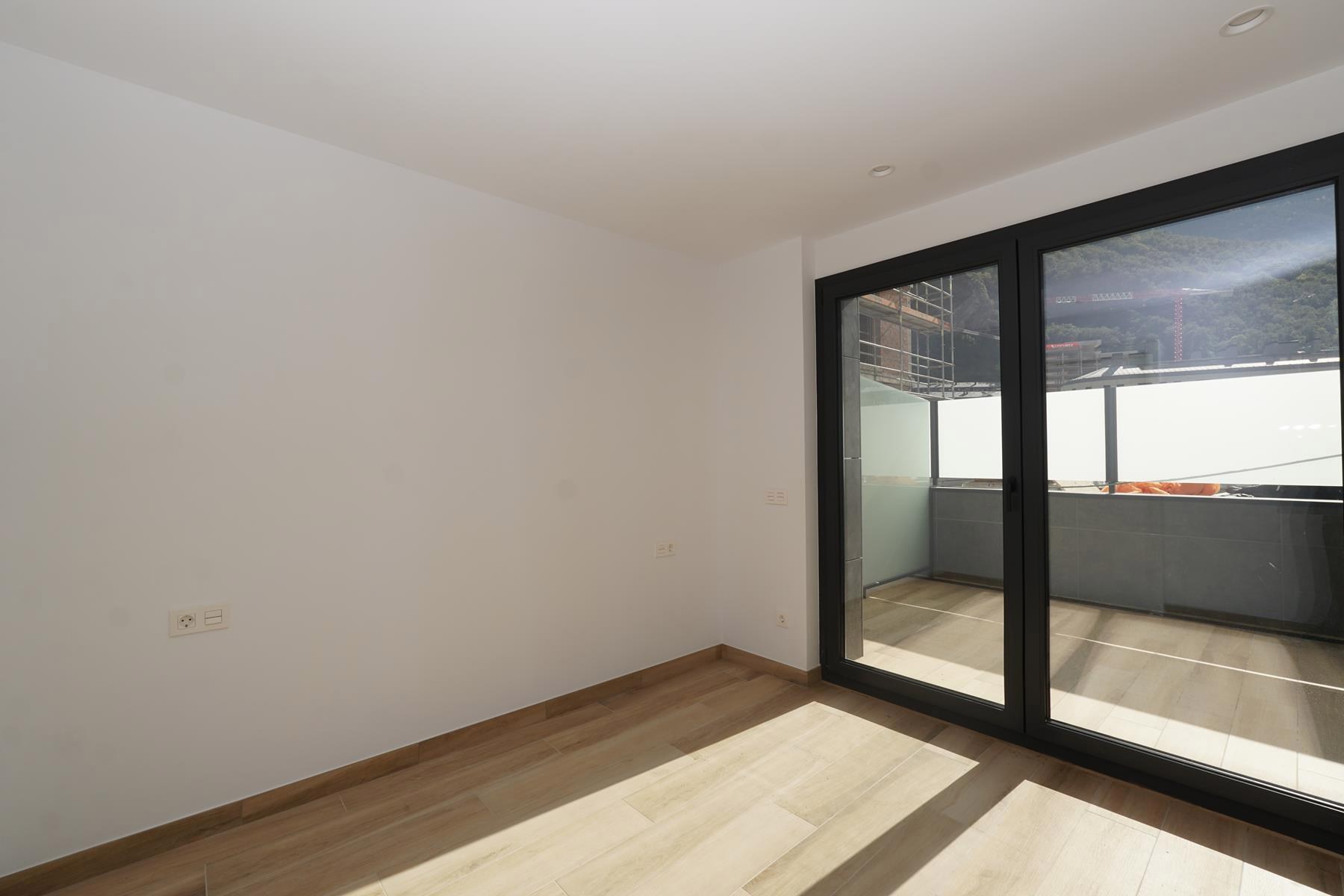 Apartment for rent with 3 bedrooms in Andorra la Vella with terrace