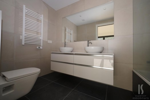 Apartament en lloguer de 3 habitacions a Andorra la Vella amb terrassa