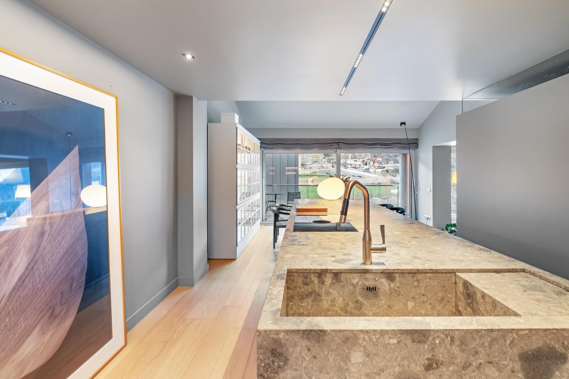 Dúplex en venta en Andorra la Vella, 3 habitaciones, 330 metros