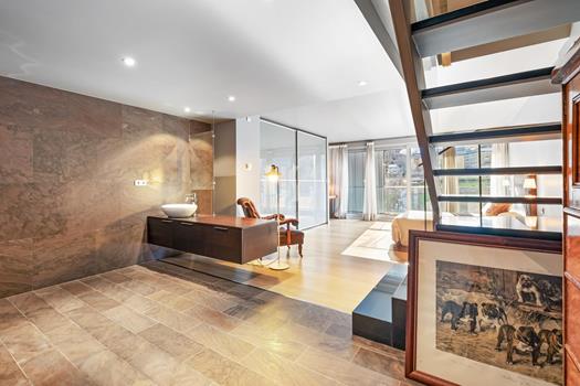 Dúplex en venta de 3 habitaciones en Andorra la Vella con terraza y parking