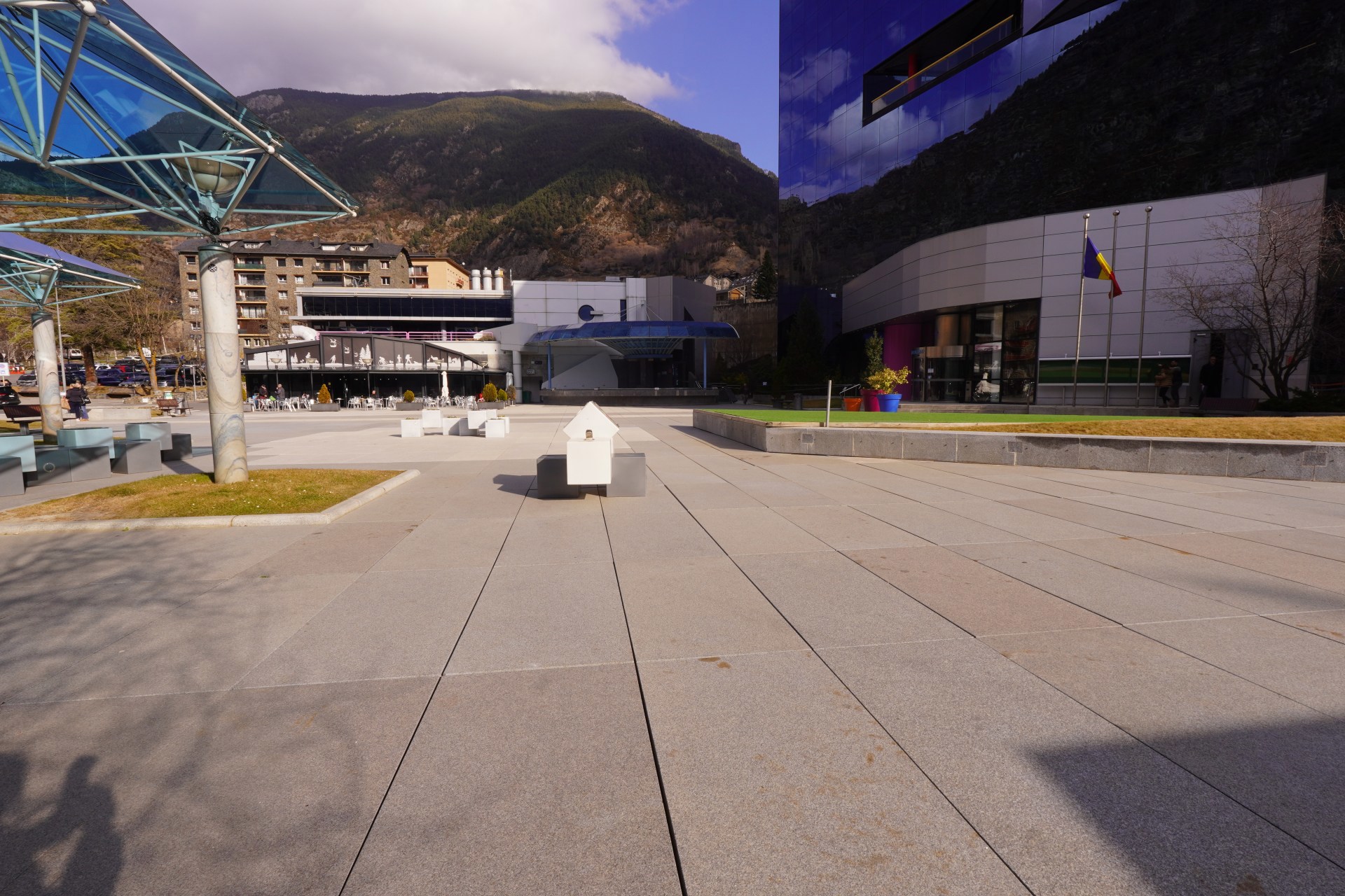 Local comercial de lloguer a Encamp, 88 metres