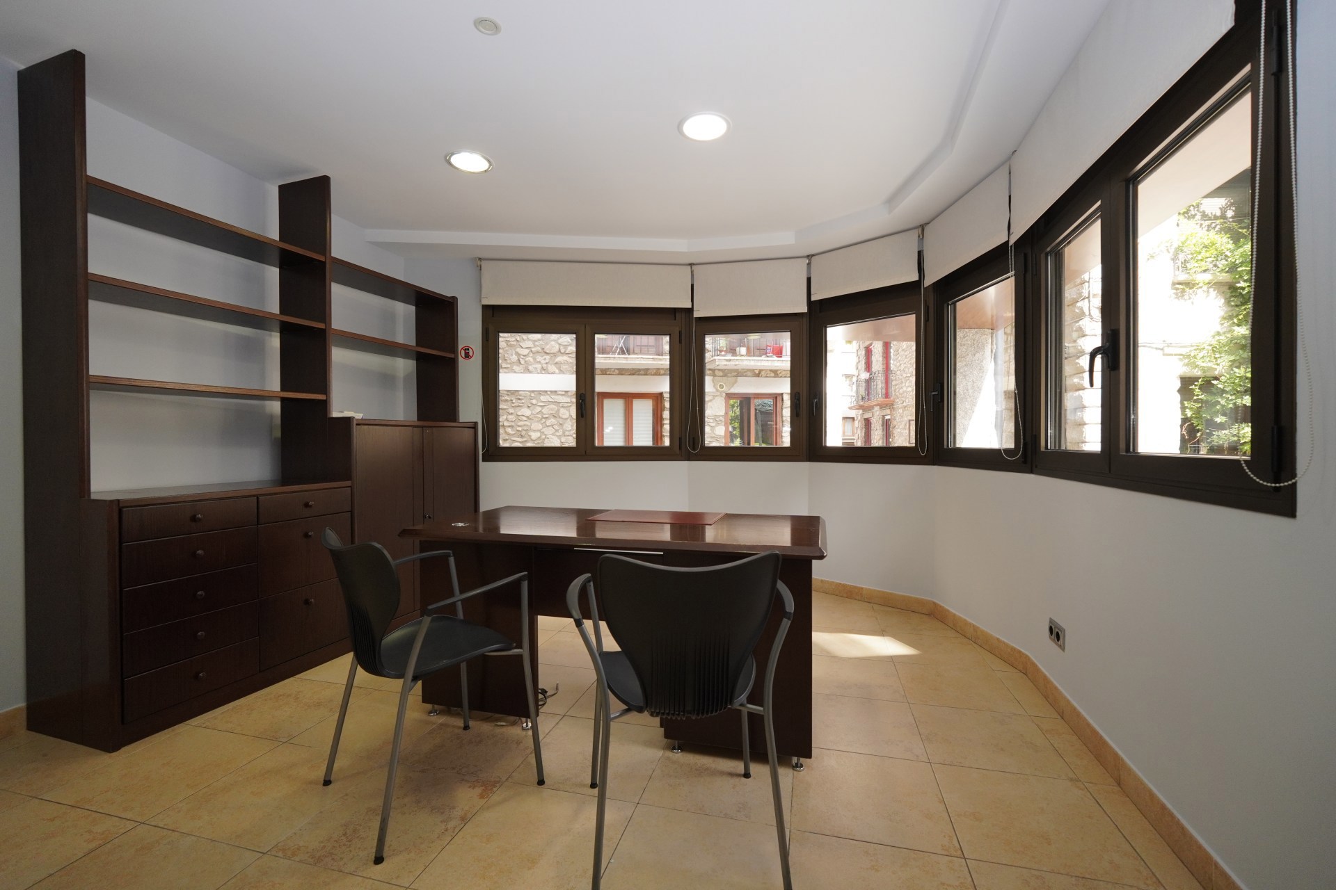 Local comercial de lloguer a Encamp, 88 metres