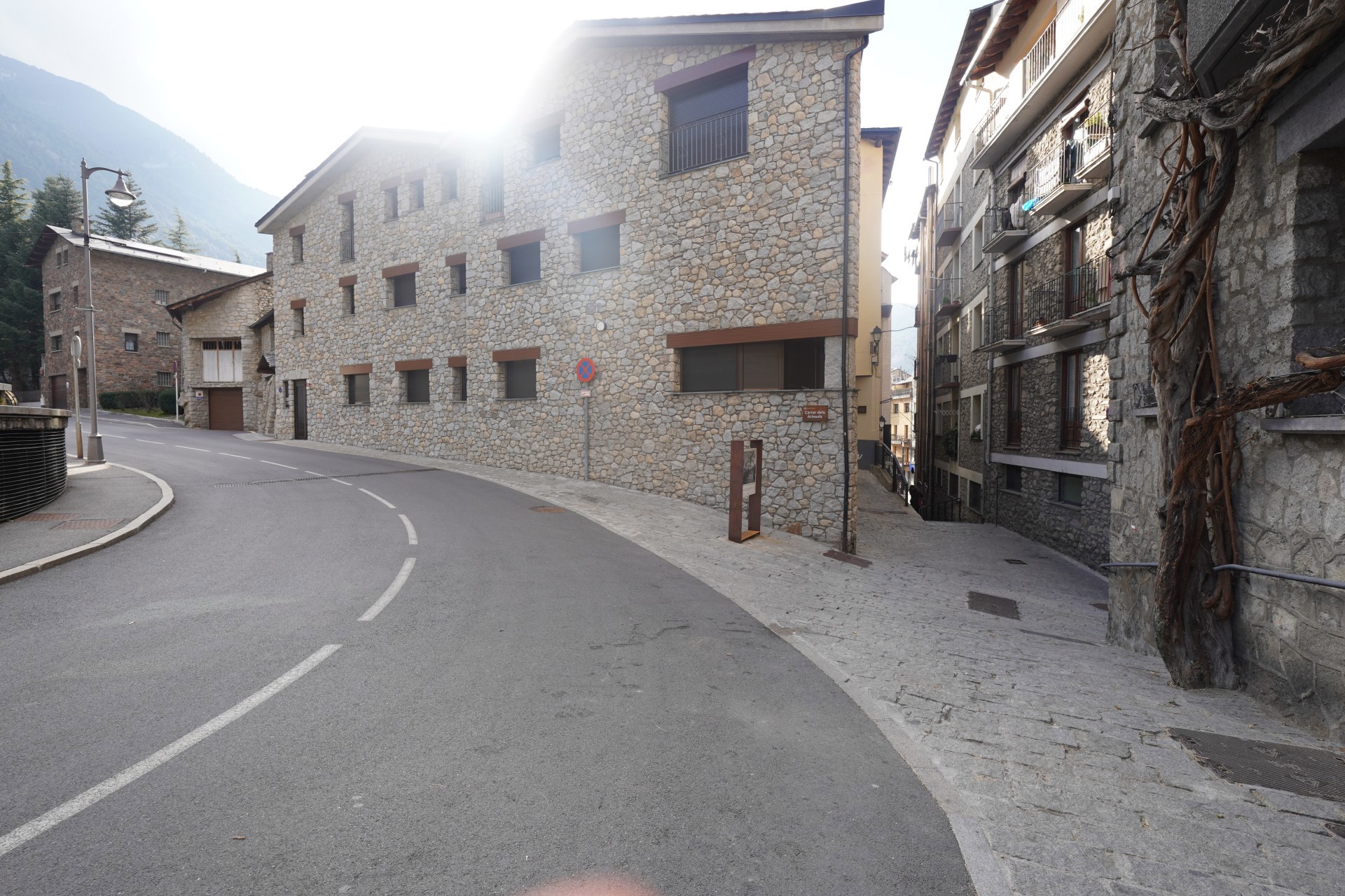 Local comercial de lloguer a Encamp, 88 metres