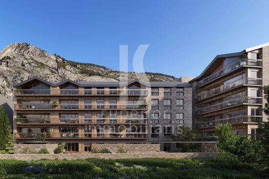 Piso en venta de 3 habitaciones en Canillo con terraza