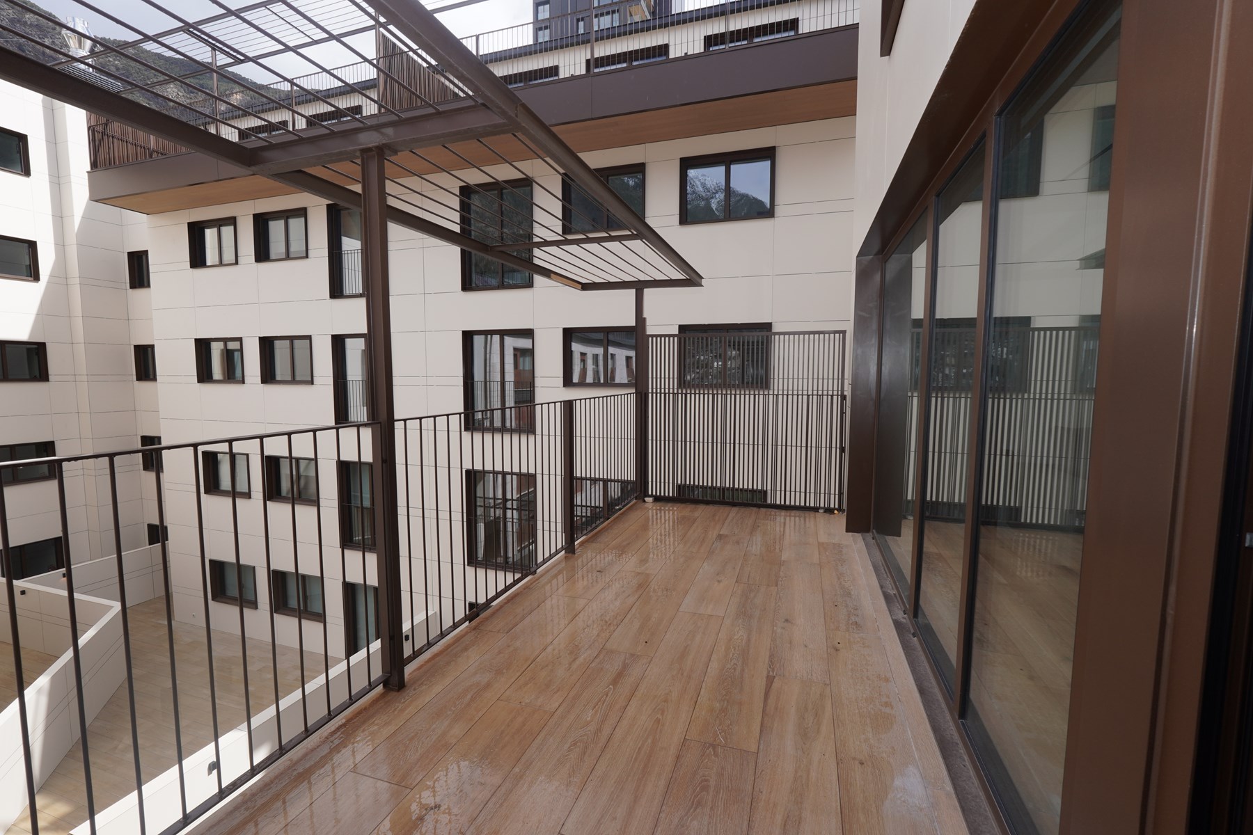 Appartement à vente avec 1 chambre en Escaldes-Engordany avec terrasse et parking