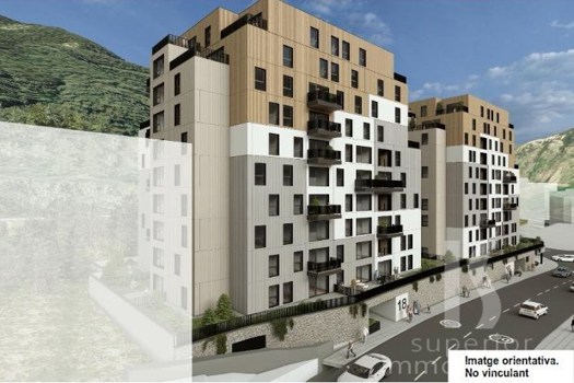 Apartament en venda de 3 habitacions a Encamp amb parking