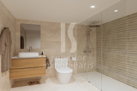 Apartment for sale with 3 bedrooms in Encamp with terrace