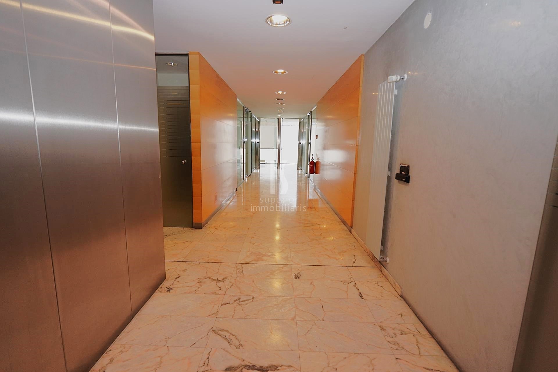 Local comercial de alquiler en Andorra la Vella, 2253 metros