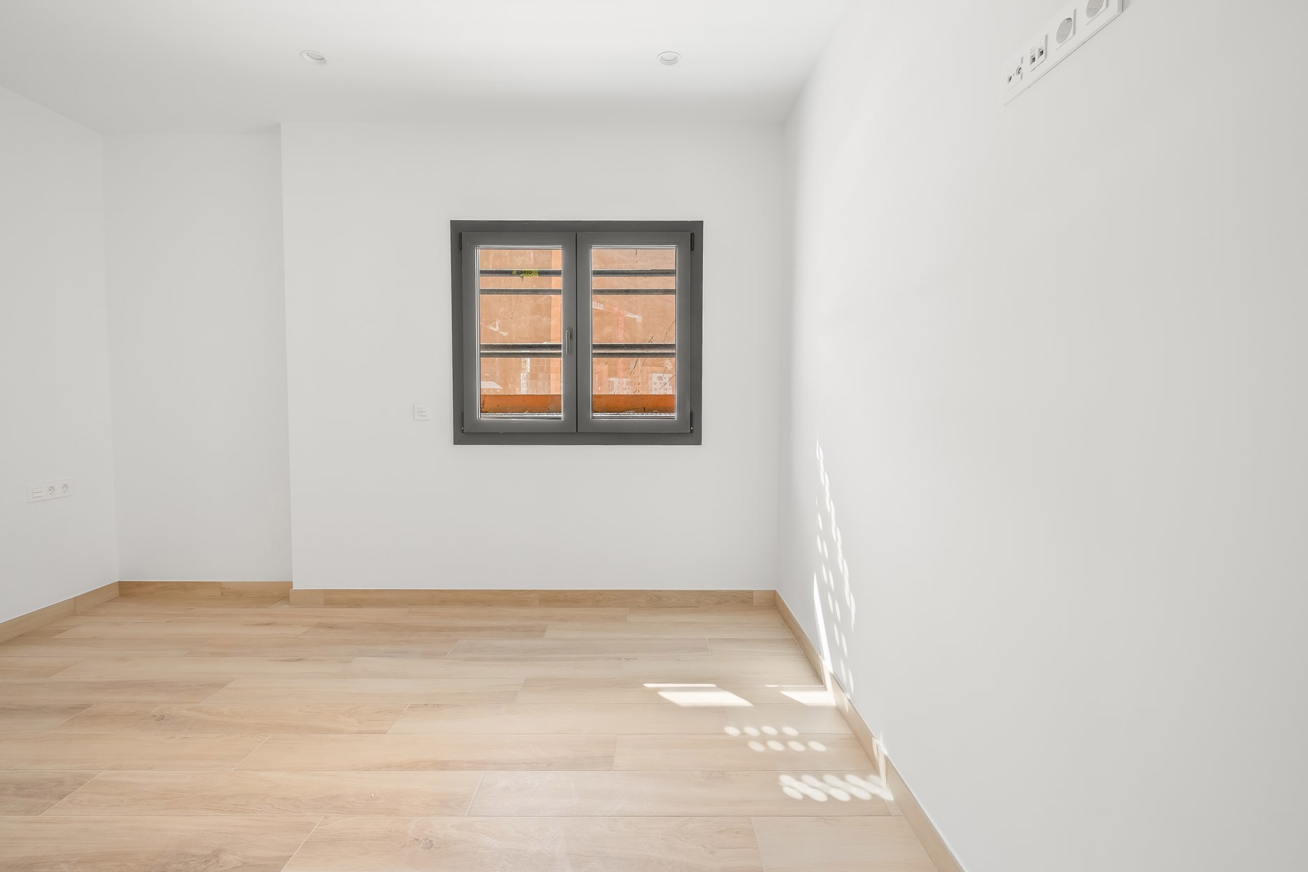 Piso en alquiler de 4 habitaciones en Andorra la Vella con terraza