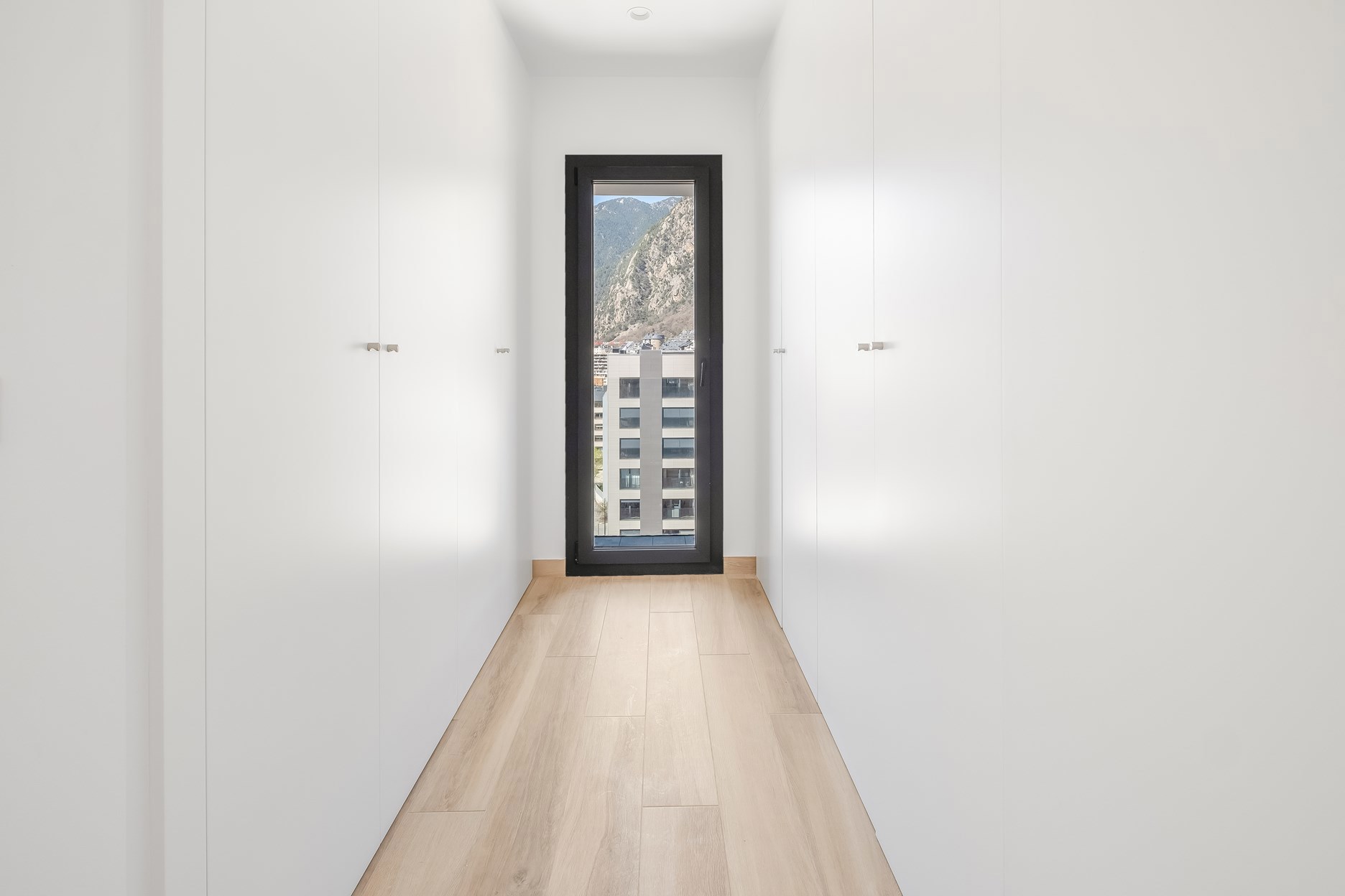 Piso en alquiler de 4 habitaciones en Andorra la Vella con terraza