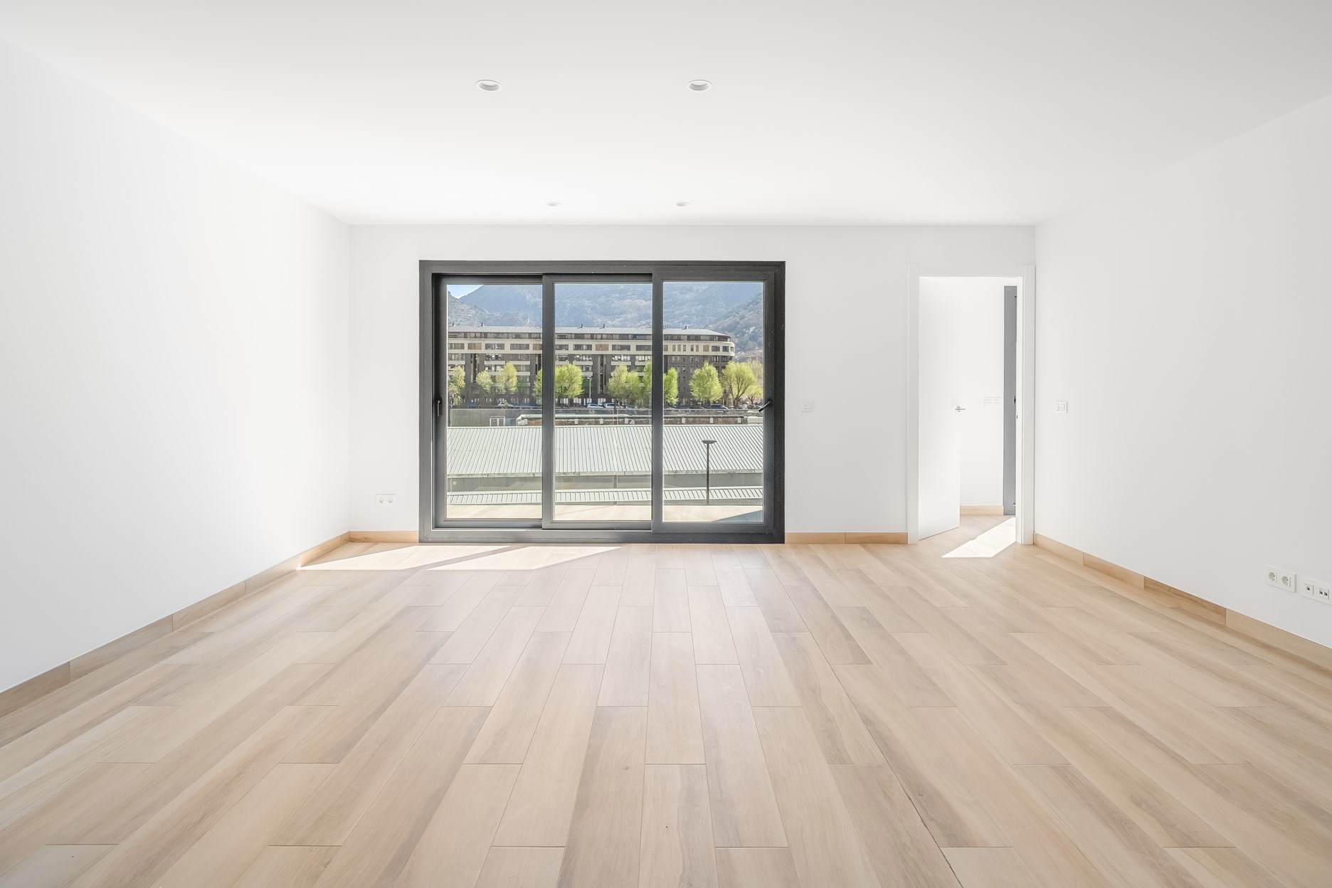 Piso en alquiler de 3 habitaciones en Andorra la Vella con terraza