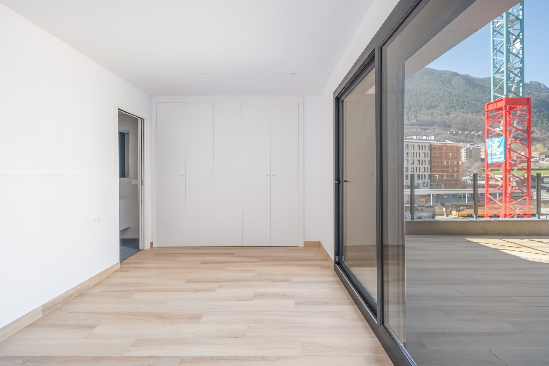 Piso en alquiler de 3 habitaciones en Andorra la Vella con terraza