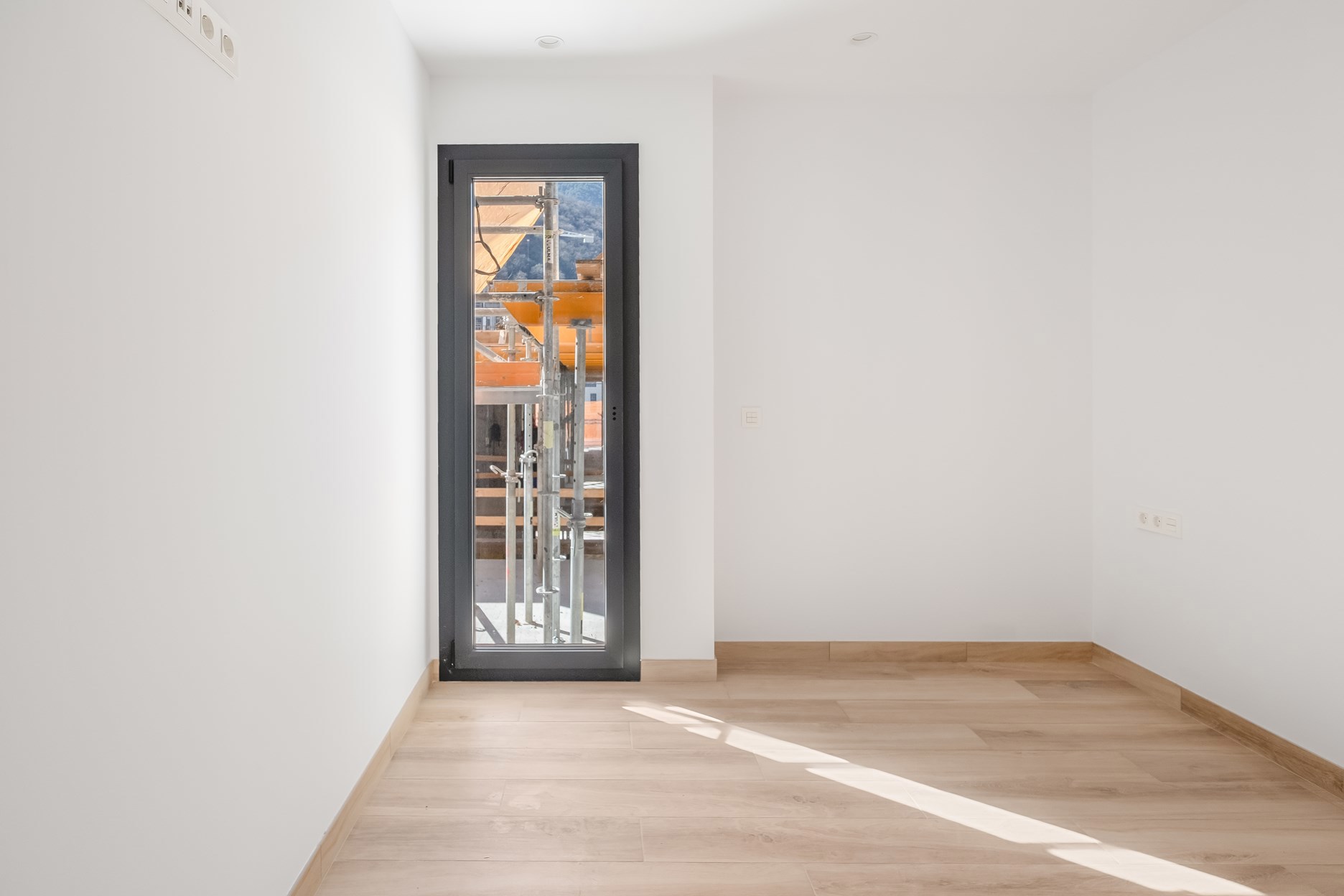 Piso en alquiler de 3 habitaciones en Andorra la Vella con terraza