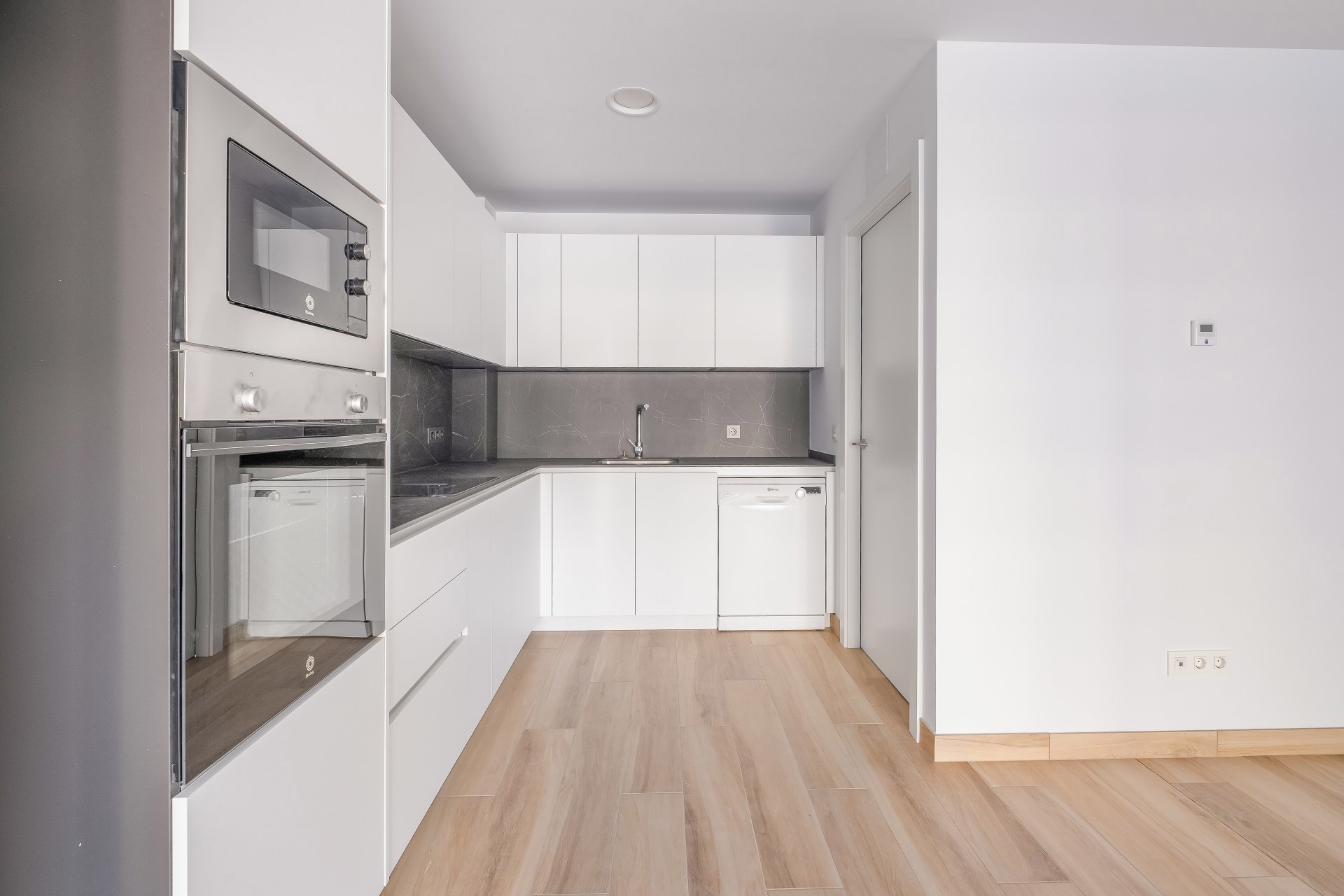 Piso de alquiler en Andorra la Vella, 3 habitaciones, 108 metros