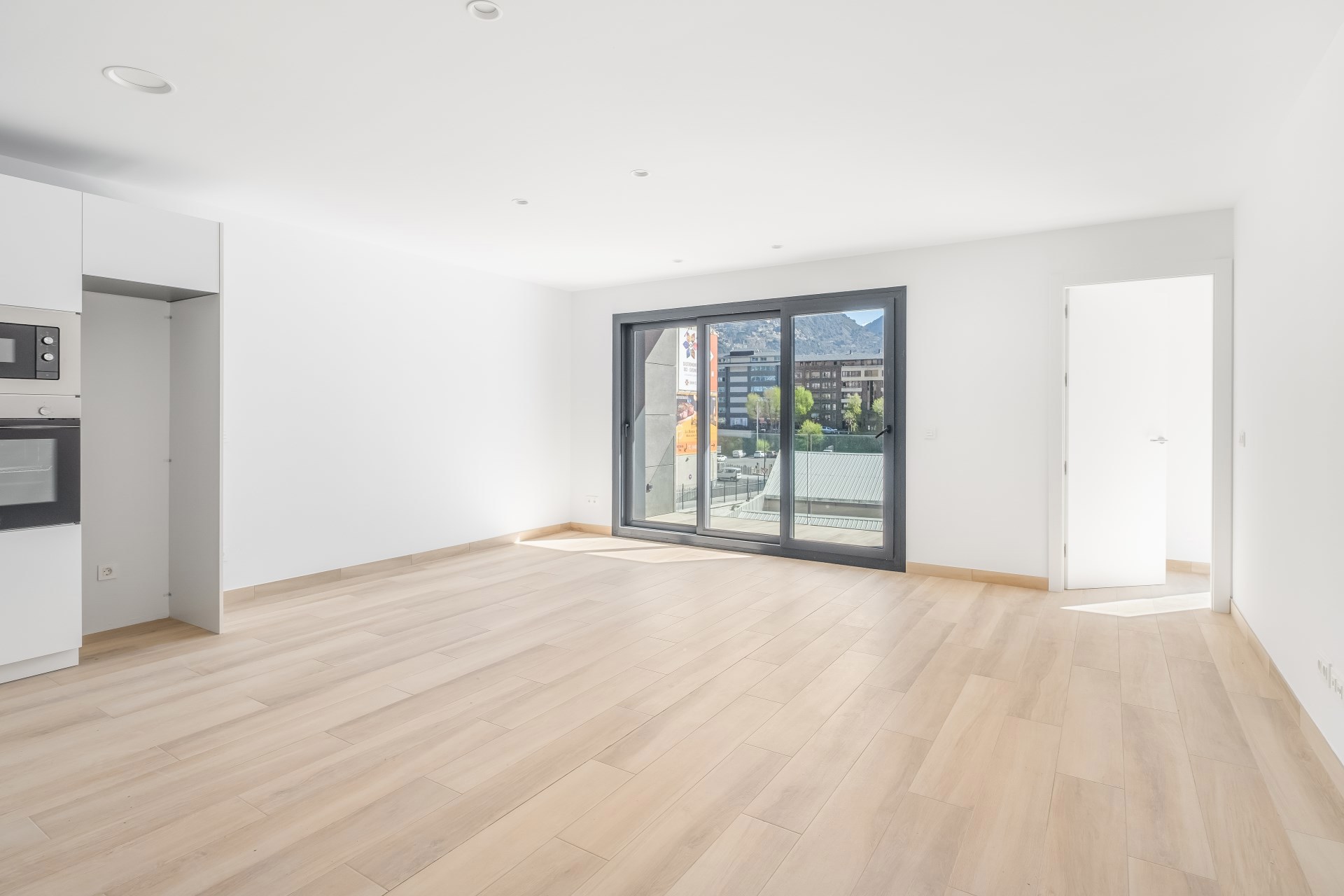 Piso en alquiler de 3 habitaciones en Andorra la Vella con terraza