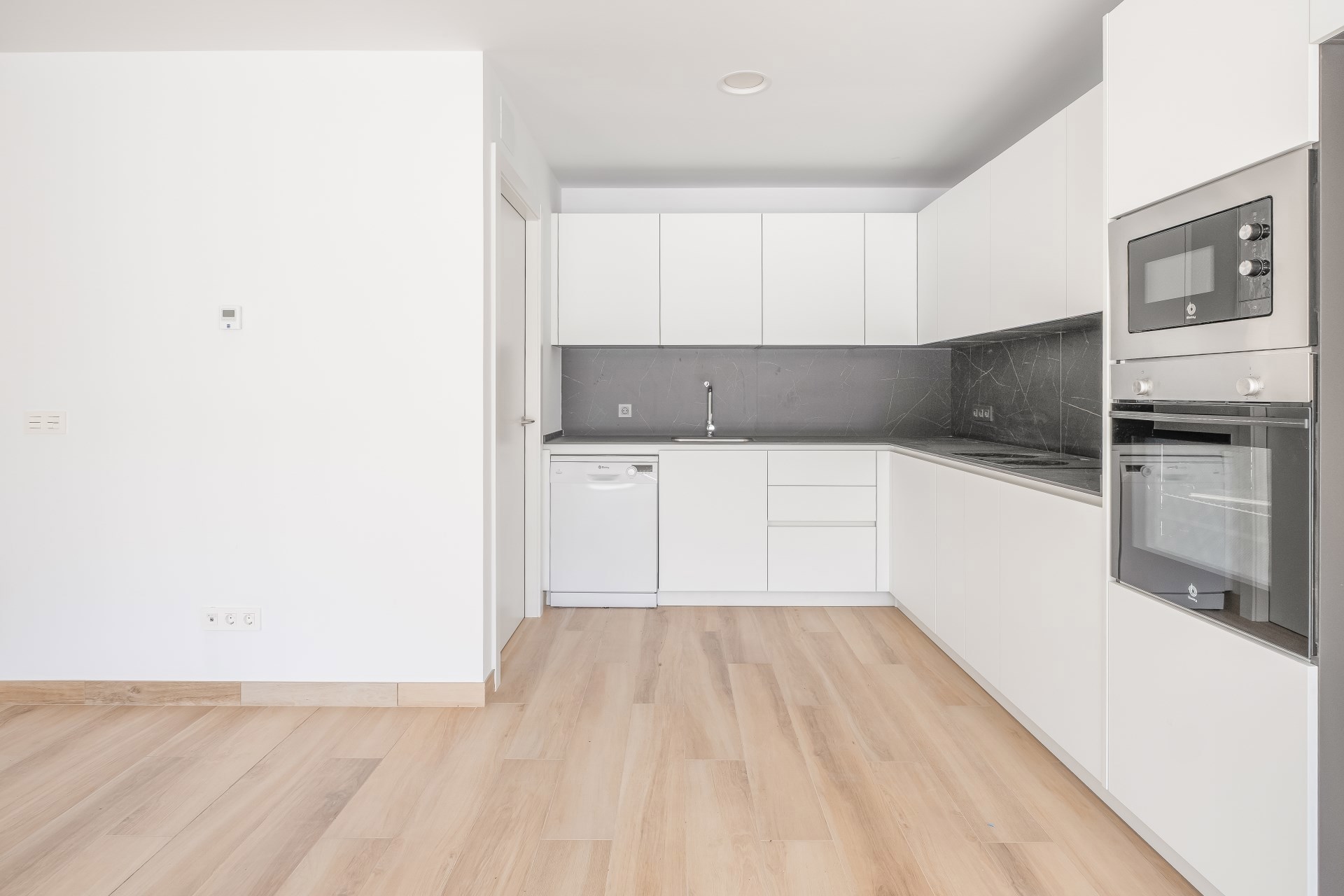 Piso en alquiler de 3 habitaciones en Andorra la Vella con terraza