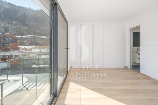 Piso en alquiler de 3 habitaciones en Andorra la Vella con terraza