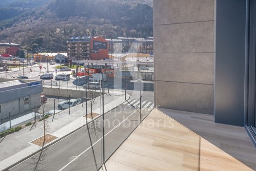 Piso en alquiler de 3 habitaciones en Andorra la Vella con terraza