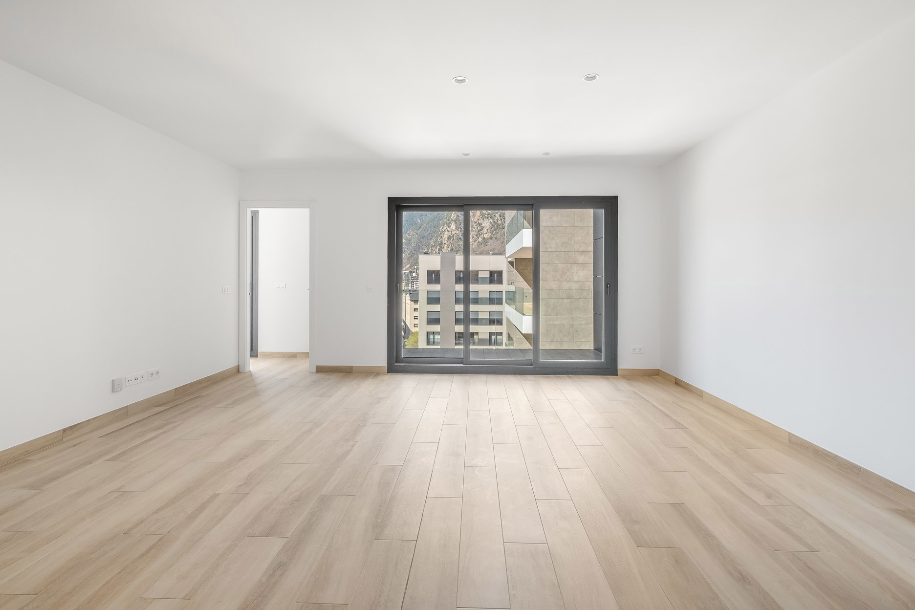 Apartment for rent with 3 bedrooms in Andorra la Vella with terrace