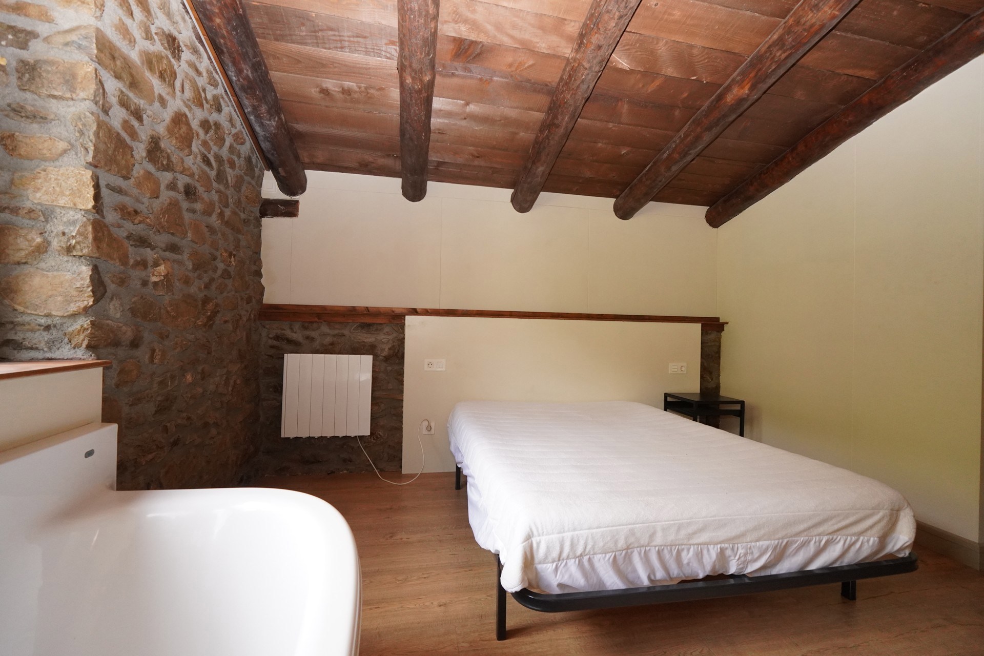 Dúplex de alquiler en Sant Julià de Lòria, 2 habitaciones, 102 metros