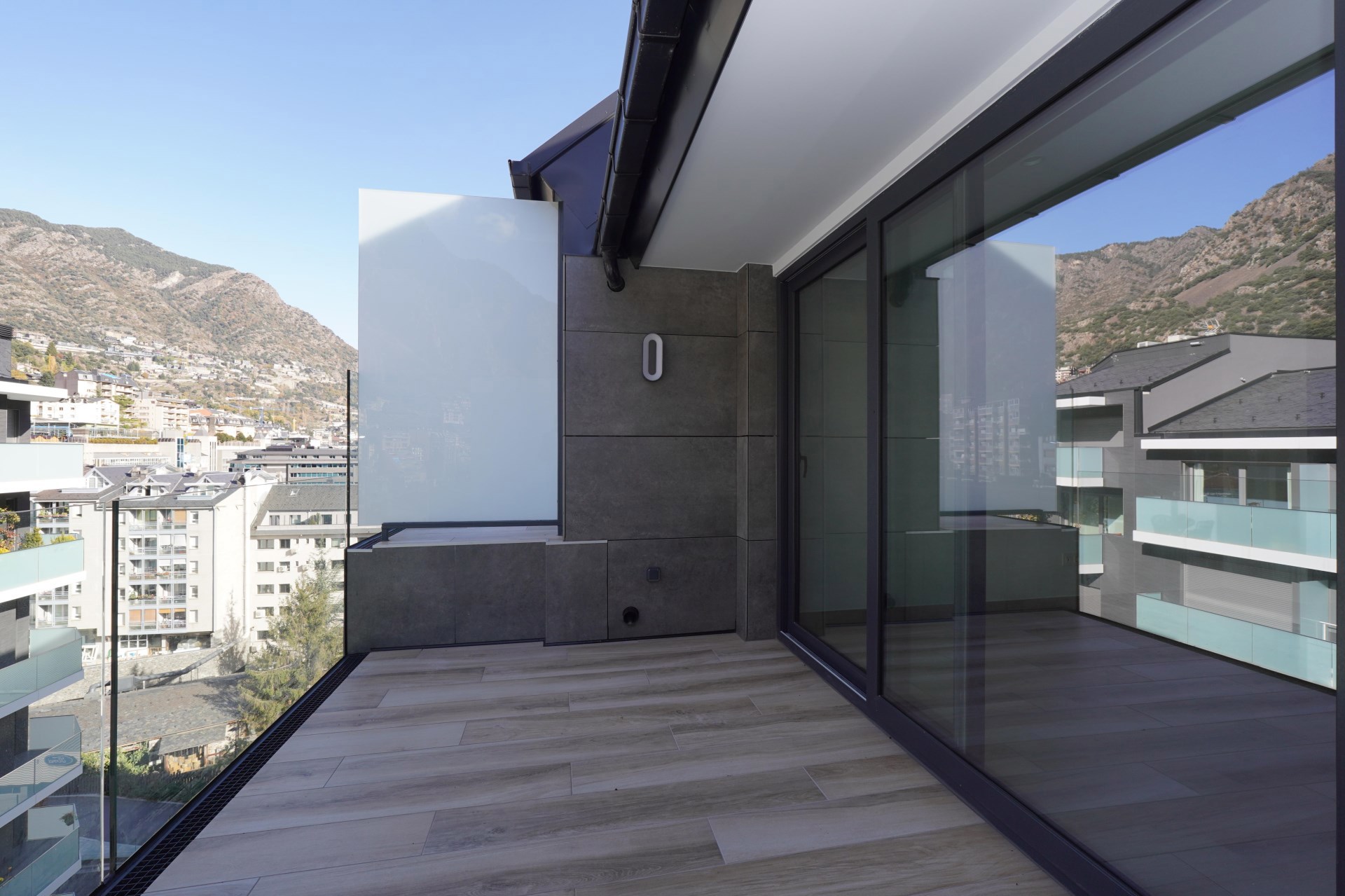 Apartment for rent with 3 bedrooms in Andorra la Vella with terrace