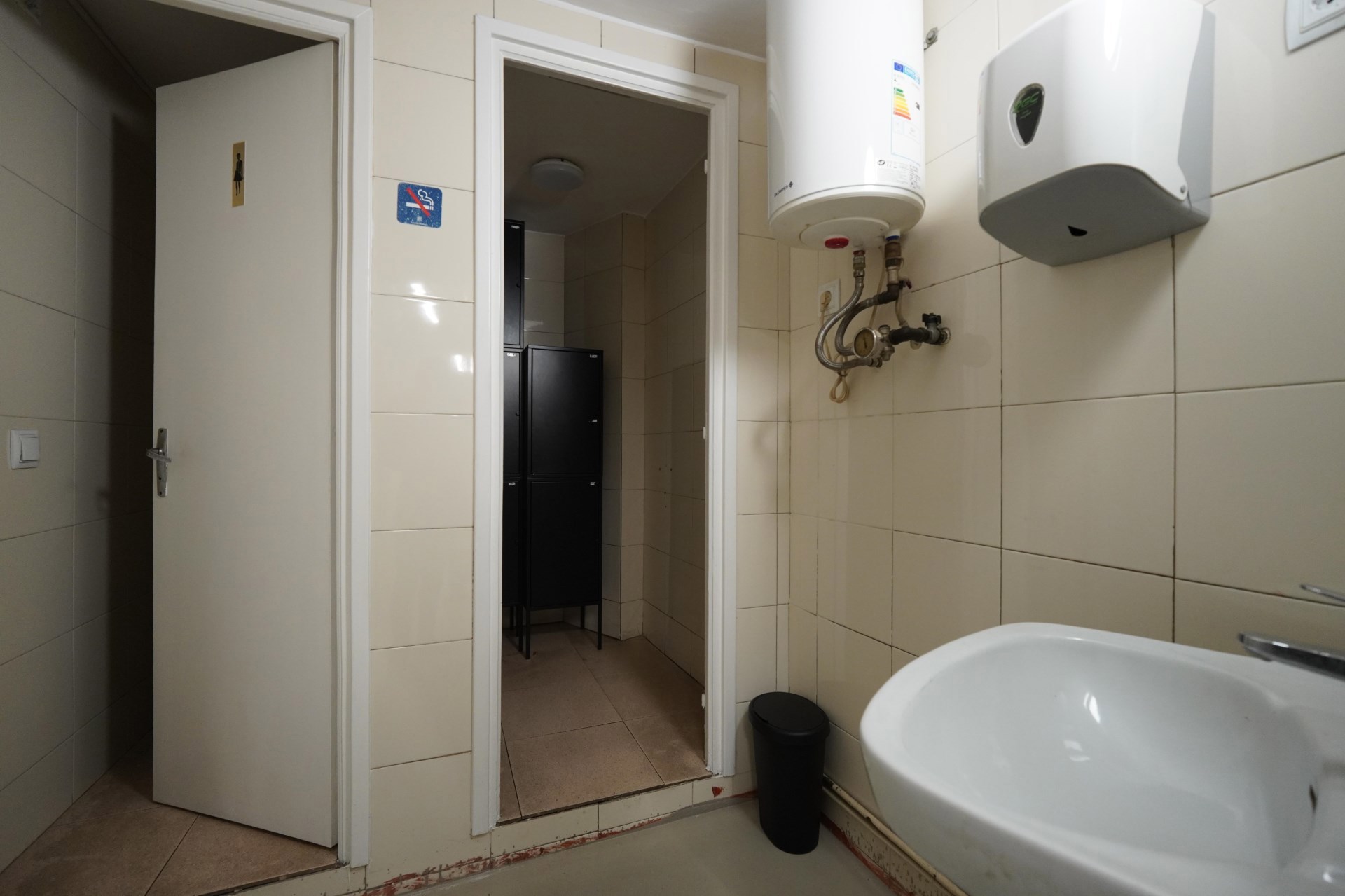 Local comercial de alquiler en Sant Julià de Lòria, 68 metros
