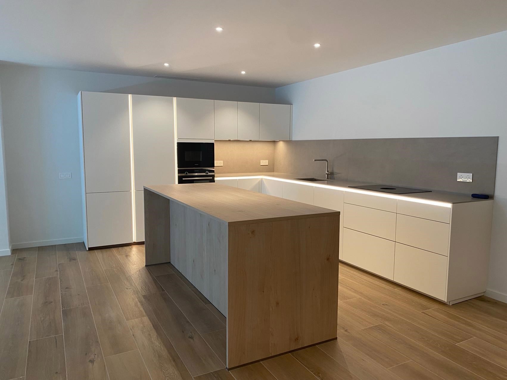 Appartement à location avec 3 chambres en Escaldes-Engordany avec terrasse et parking