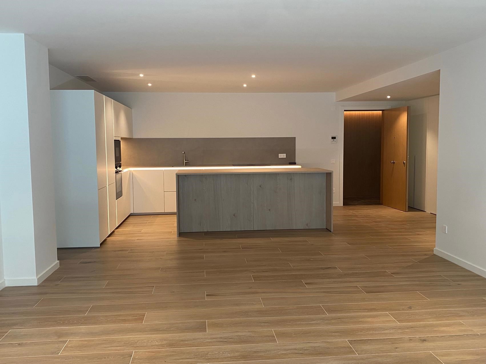 Appartement à location avec 3 chambres en Escaldes-Engordany avec terrasse et parking