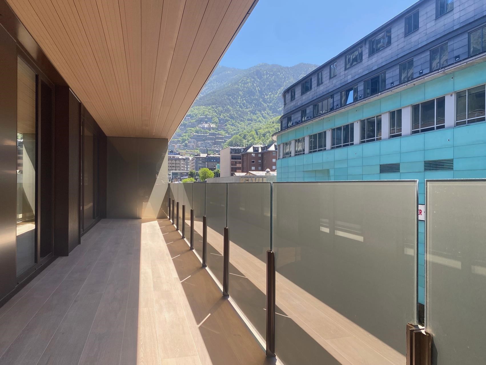 Appartement à location avec 3 chambres en Escaldes-Engordany avec terrasse et parking