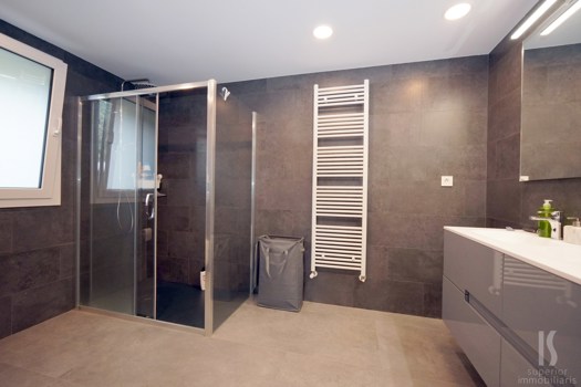 Maison à la vente avec 5 chambres en Juberri (Sant Julià de Lòria) avec terrasse et parking
