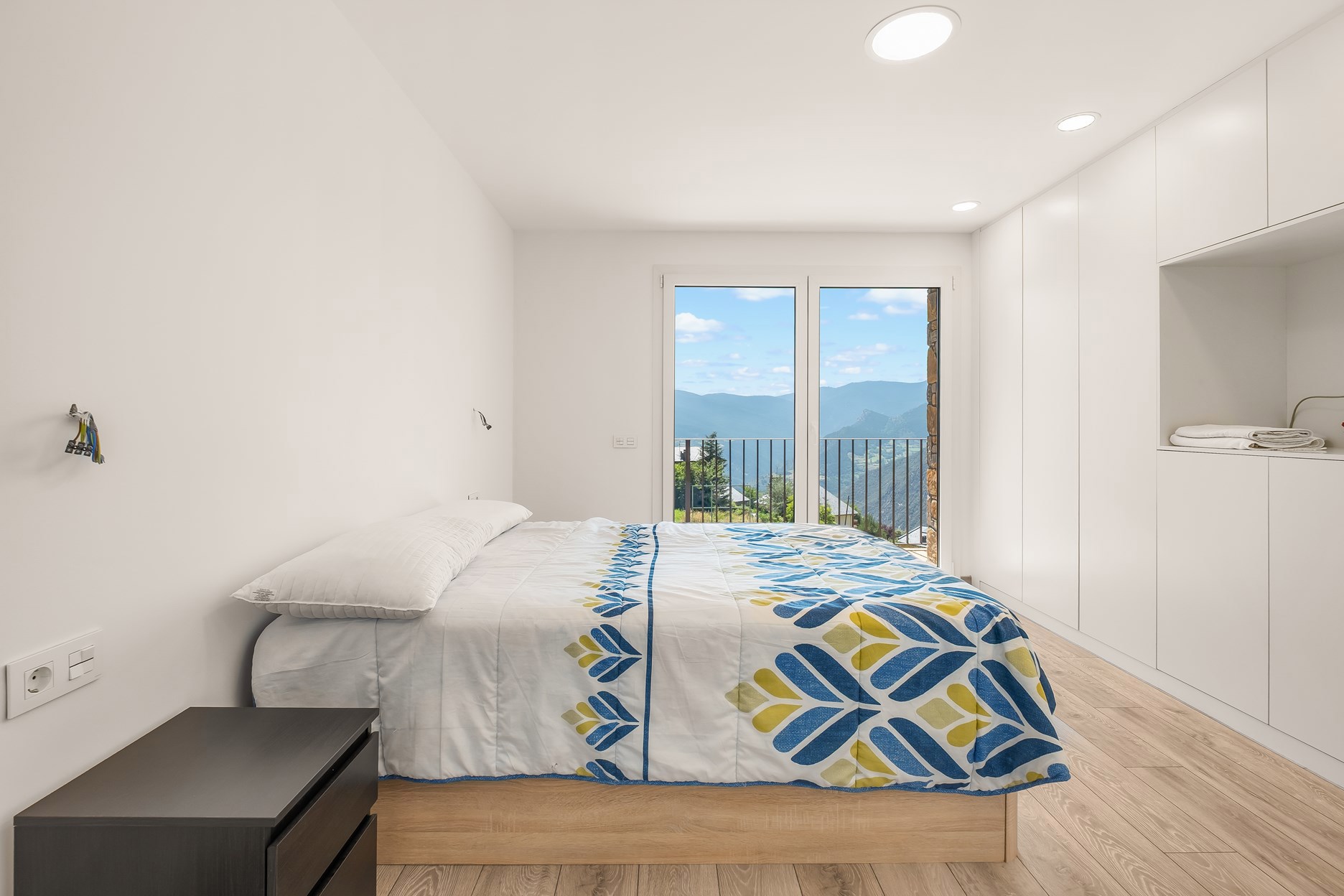 Chalet en venta en Juberri, 5 habitaciones, 439 metros