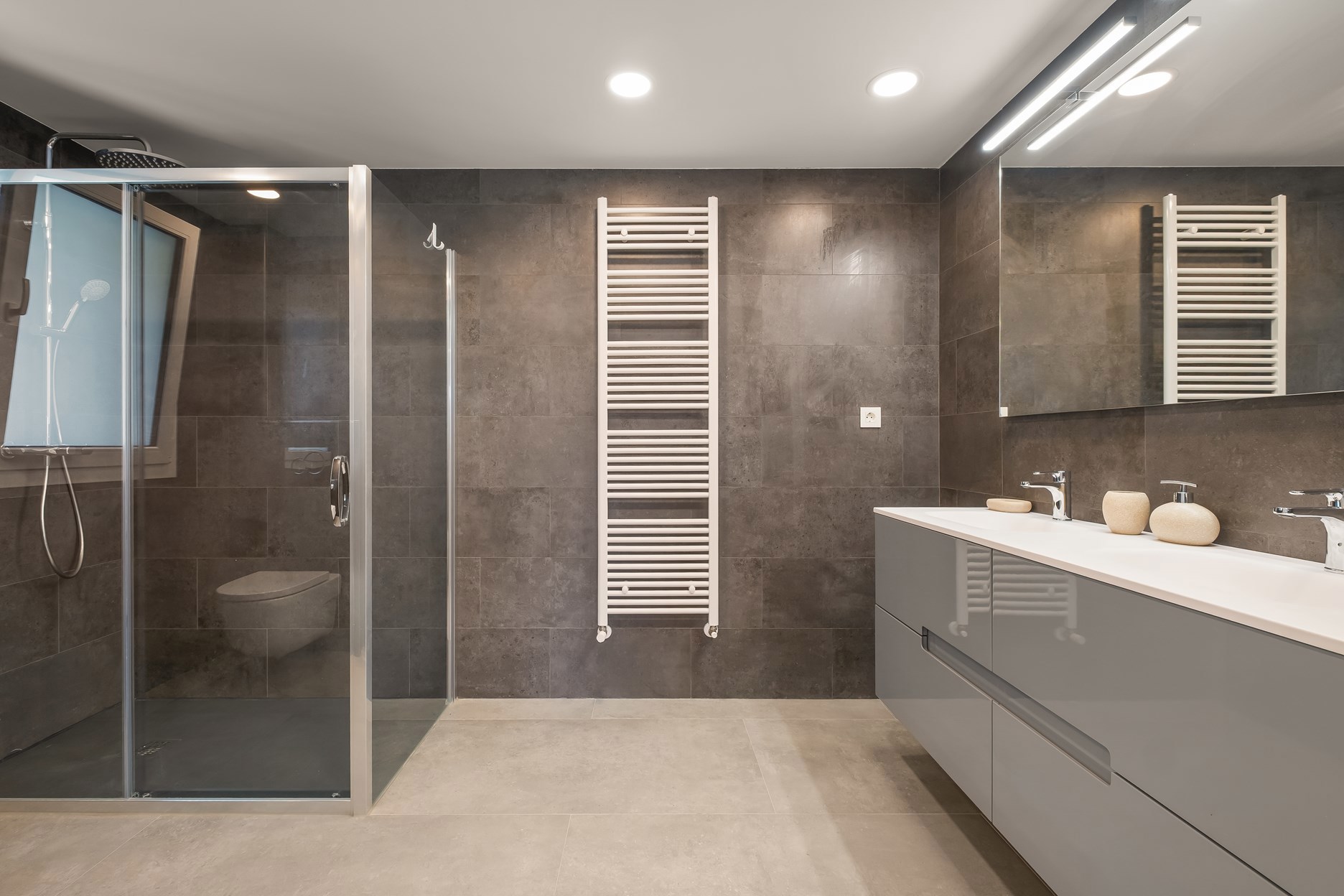 Chalet en venta en Juberri, 5 habitaciones, 439 metros