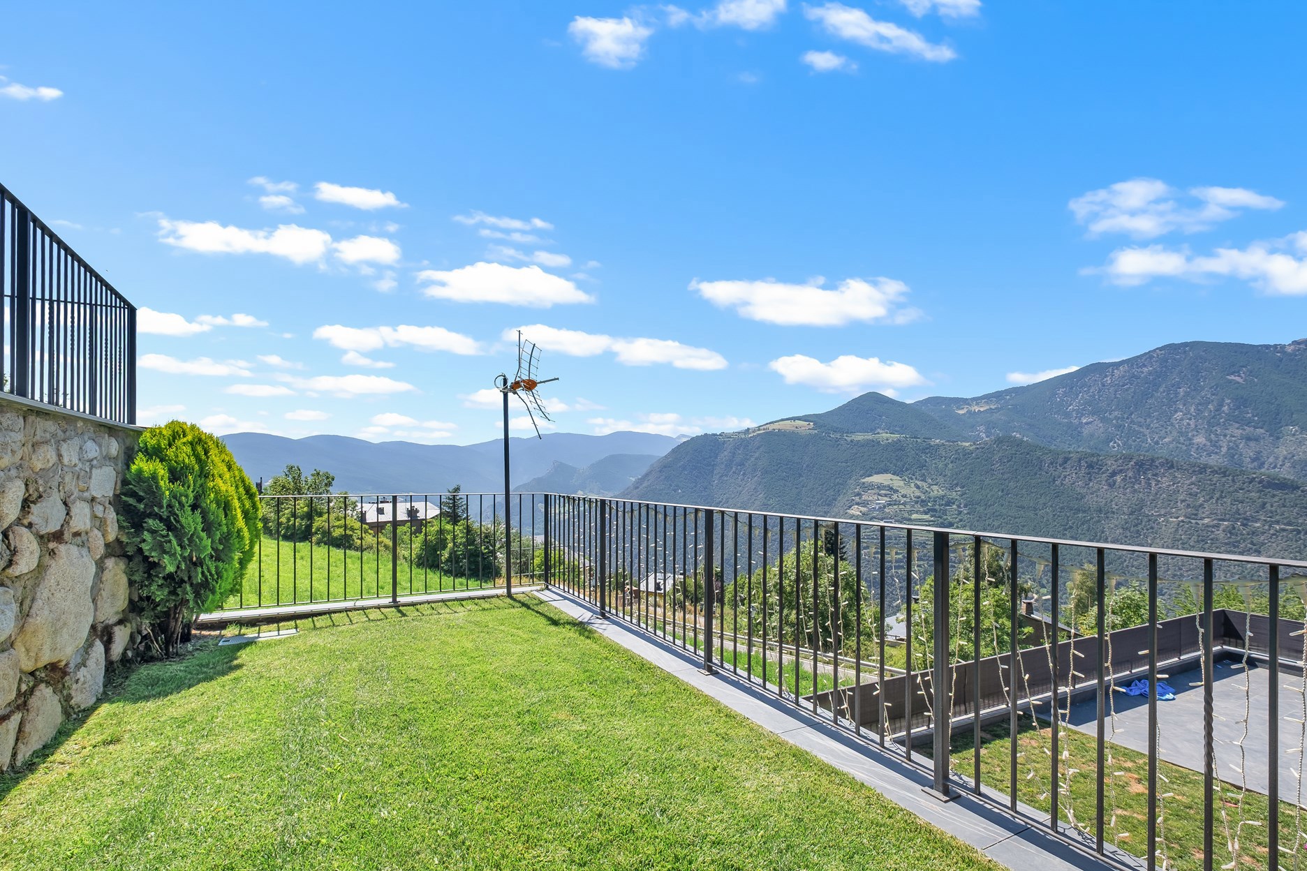 Chalet en venta en Juberri, 5 habitaciones, 439 metros