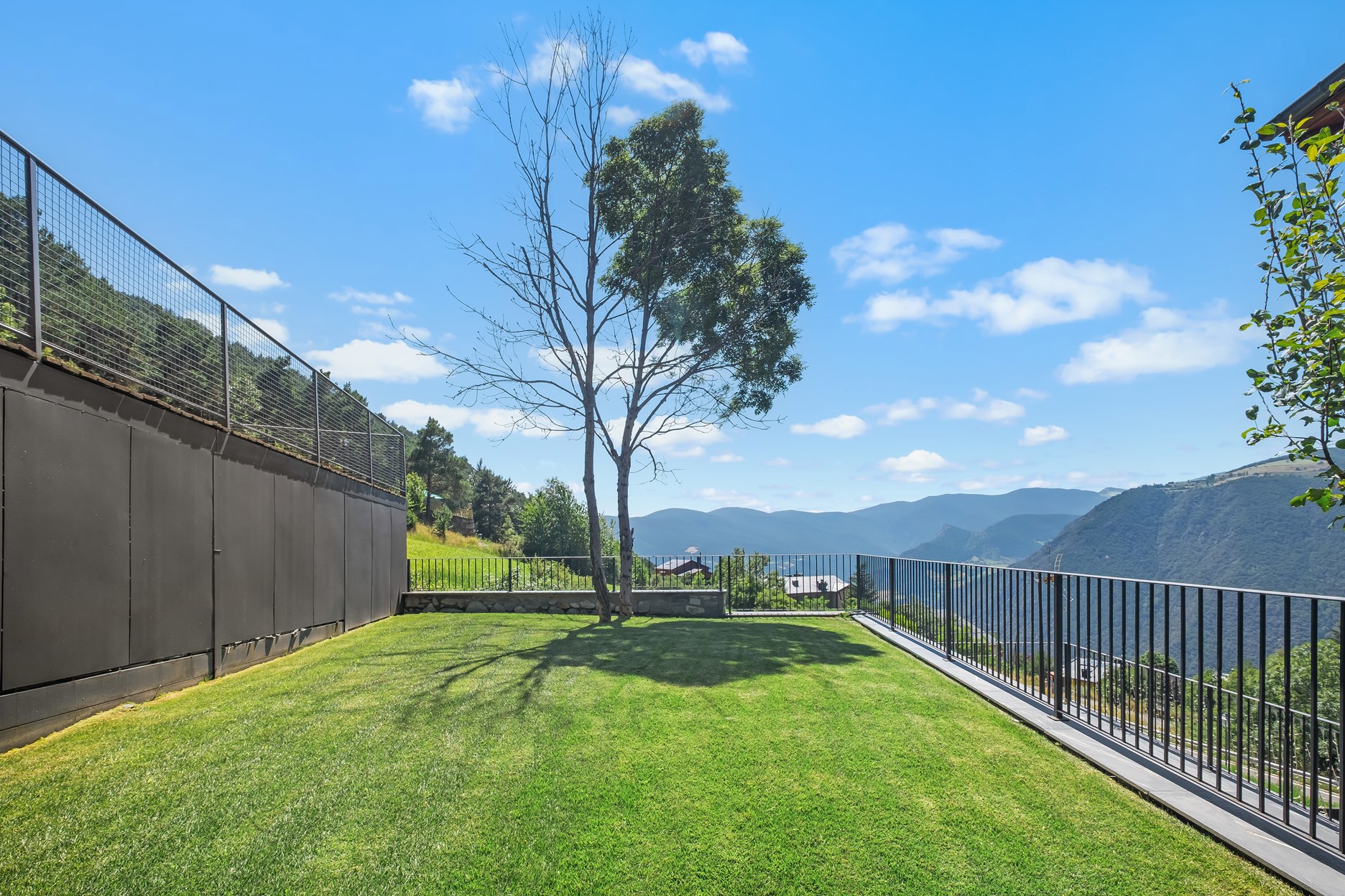 Chalet en venta en Juberri, 5 habitaciones, 439 metros