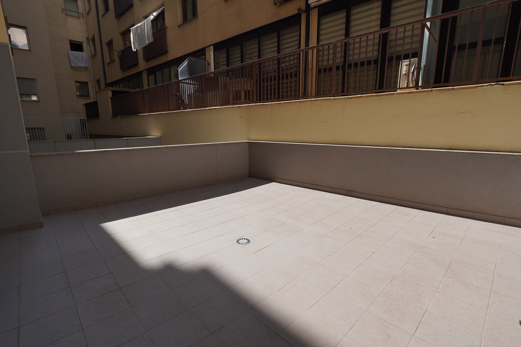 Piso en venta de 3 habitaciones en Andorra la Vella con parking