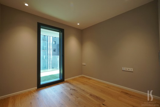 Apartament en lloguer de 2 habitacions a Escaldes-Engordany amb terrassa i parking