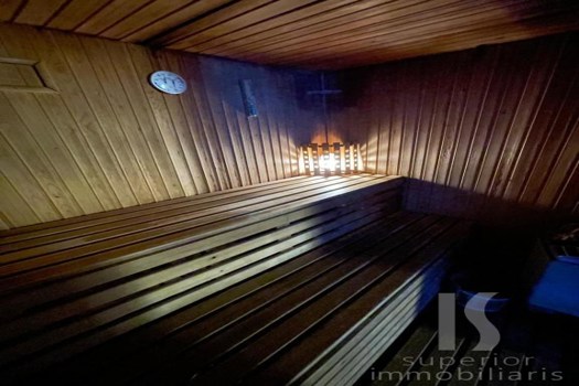 Edifici en venda a Arinsal (La Massana) amb parking