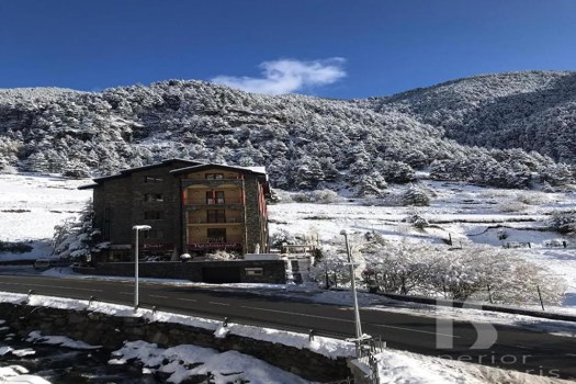 Edifici en venda a Arinsal (La Massana) amb parking