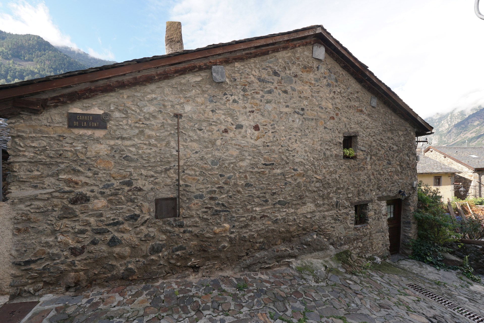 Rustic house for rent with 3 bedrooms in Escaldes-Engordany